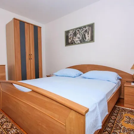 Zana - Close To Trogir